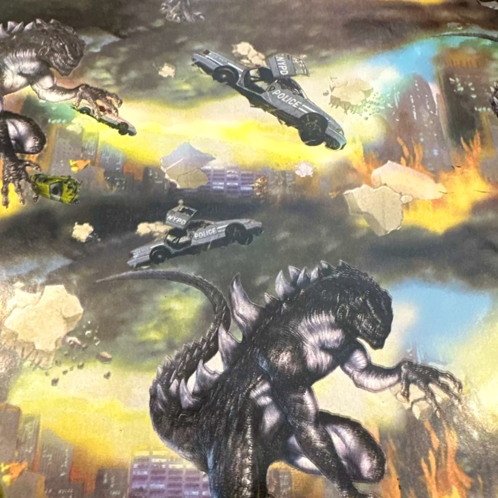 Rare! Vintage 1998 Celebrations By Gibson Godzilla Gift Wrapping Paper 2’6” in